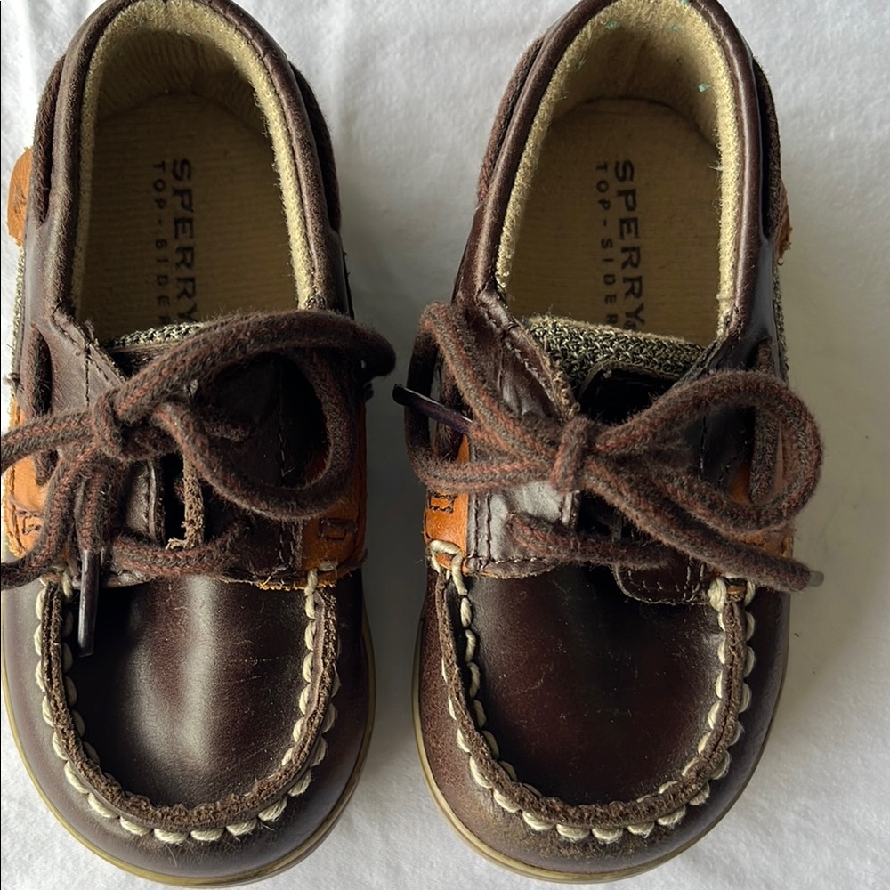 Sperry Brown Leather with Non-Slip Sole